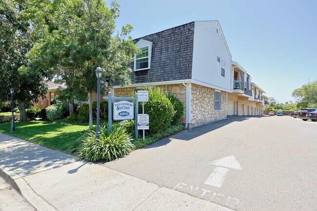 Building Photo - 4800 Williamsburg Ln