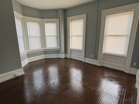 Building Photo - 811 W Main St