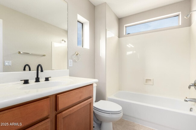 Building Photo - 7503 S 14th St