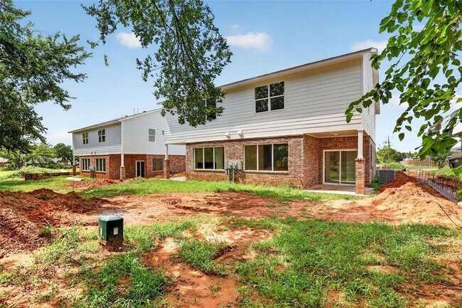 Building Photo - 8754 Patriot Dr