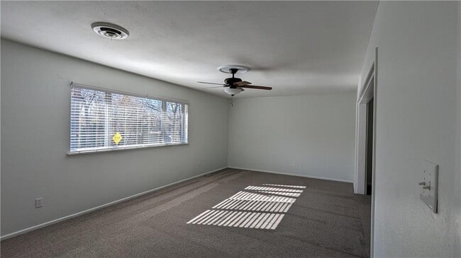 Building Photo - *** Coming Soon *** Charming 3-Bedroom Haven with 2 Baths and Spacious 1900 sq ft Layout in Waco!