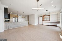 Building Photo - 900 11th St SE