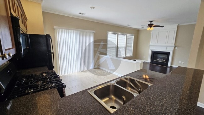 Building Photo - 1741 Taynton Cir