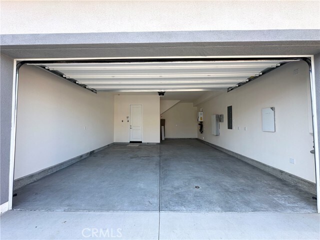 Building Photo - 15422 Oakbrush place