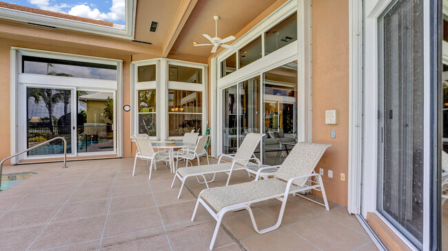 Building Photo - 71 Cayman Pl