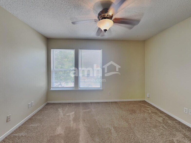 Building Photo - 3038 Everbloom Way