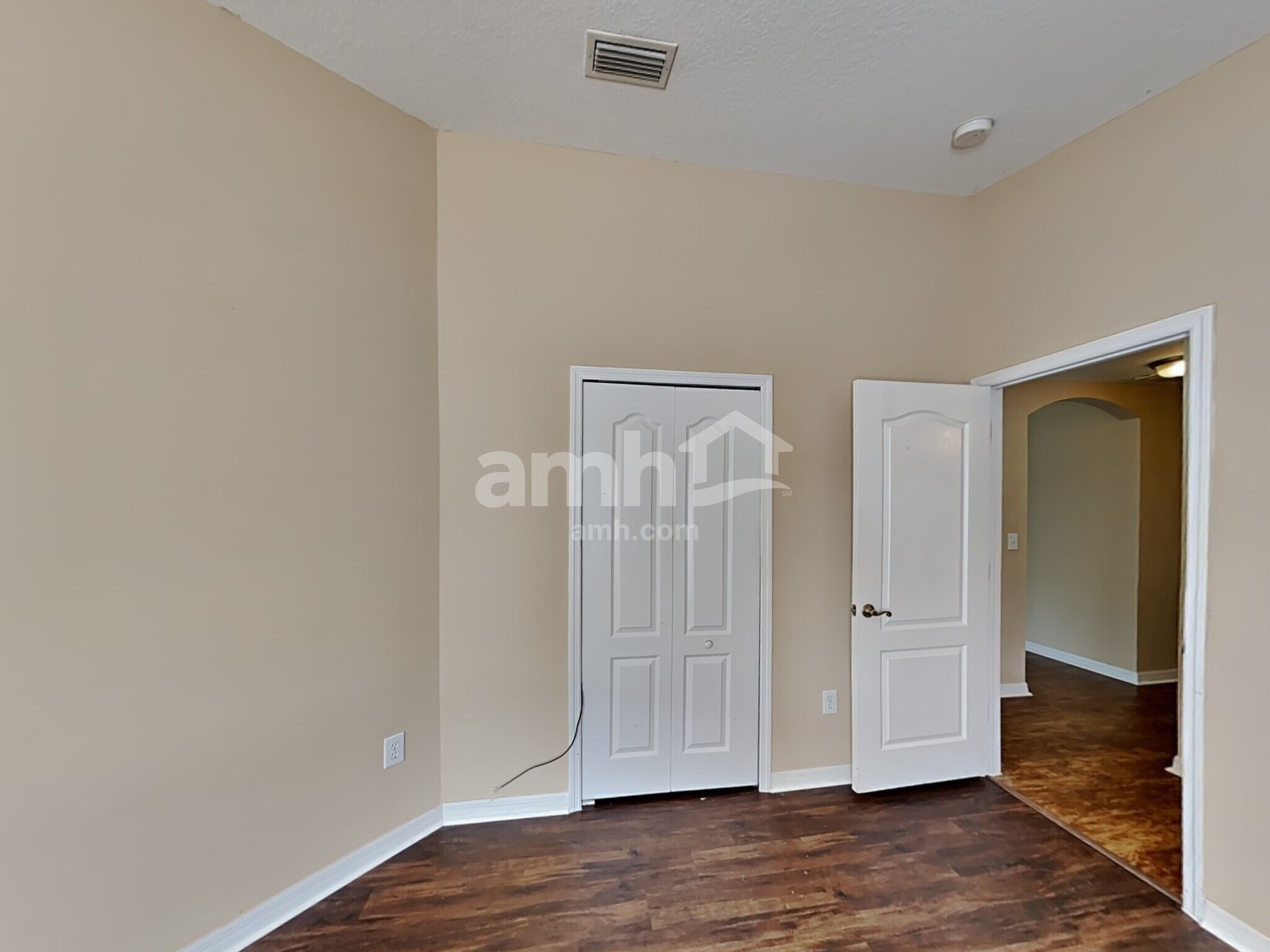 Building Photo - 10047 Perthshire Cir