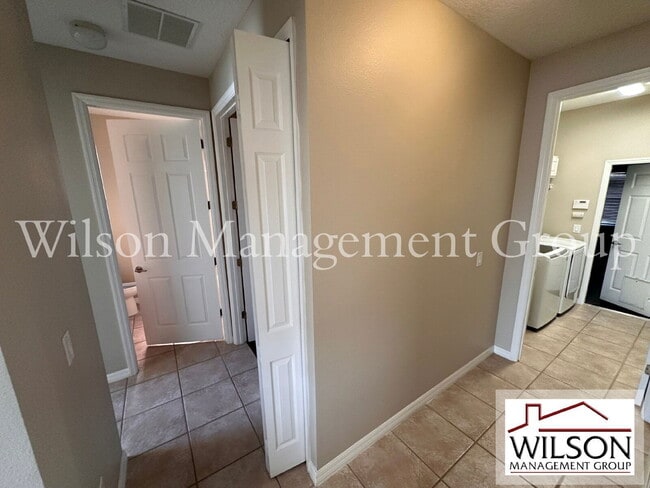 Building Photo - 4962 Rock Rose Loop