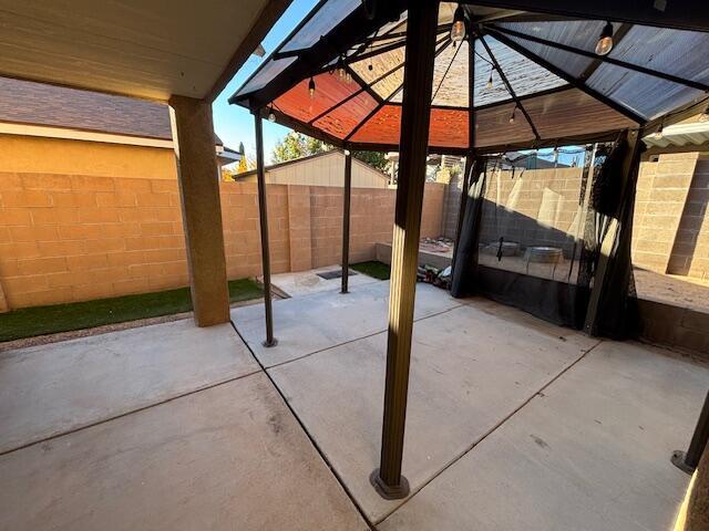 Building Photo - 7608 Lakewood Ave NW