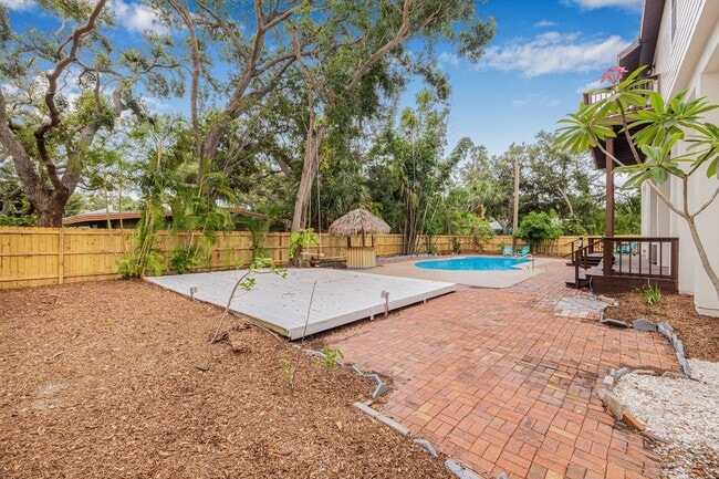 Building Photo - 106 OSE Rentals LLC