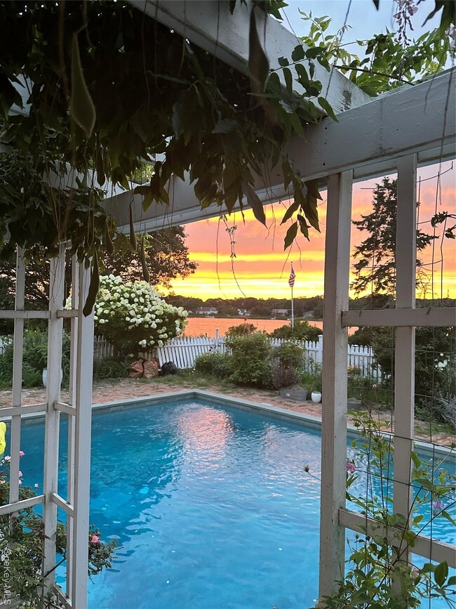 Building Photo - 1160 Goose Creek Ln