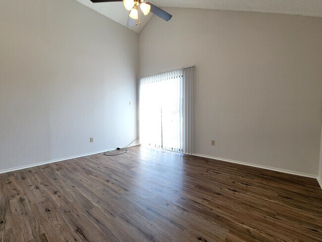 Building Photo - Horseshoe Cir, 1760