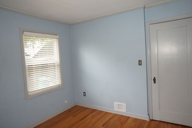 Building Photo - NE Portland Alberta Arts 3-bedroom Bungalow - APPLICATION PENDING