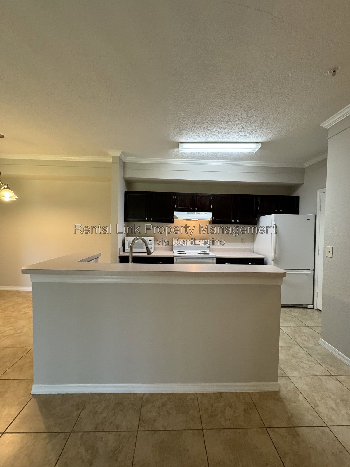 Building Photo - 11530 Villa Grand