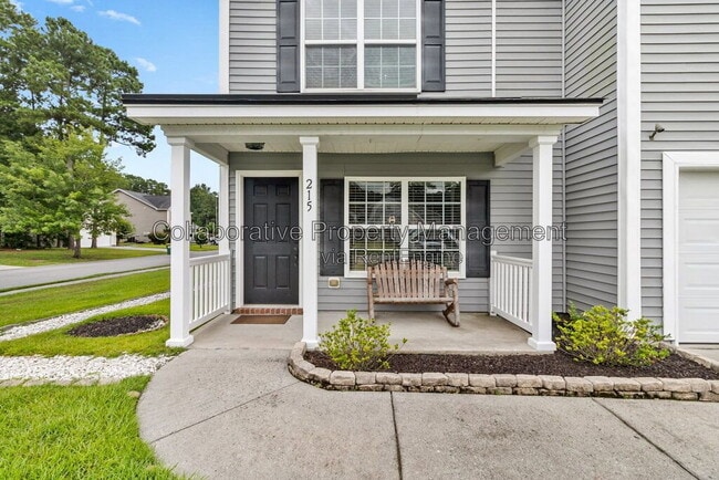 Building Photo - 215 Tigers Paw Dr