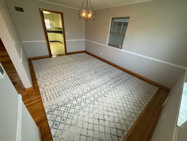 Building Photo - 3 Bedroom- Upper Arlington