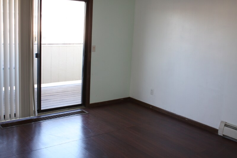 Building Photo - 2114 Valleyhigh Dr NW