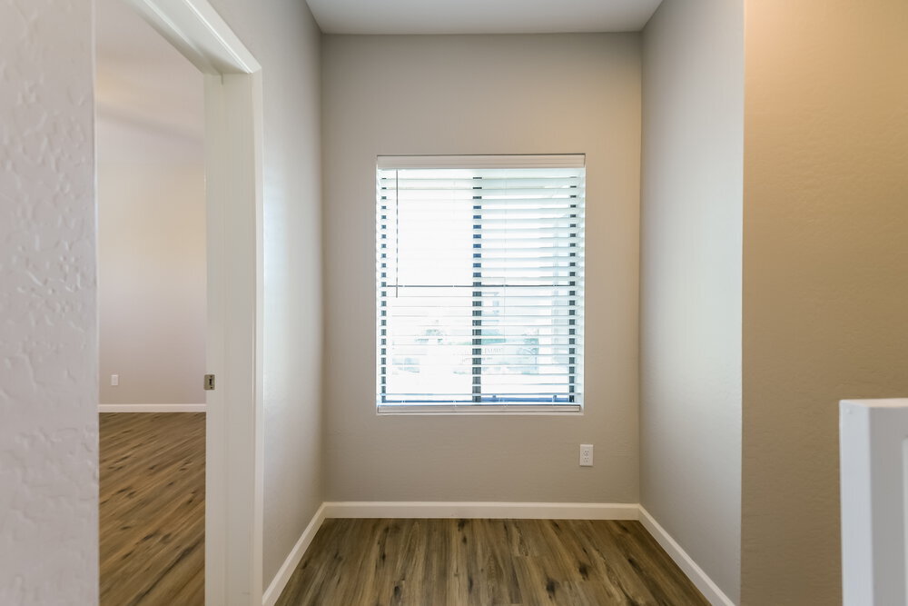 Building Photo - 18777 N 43rd Ave