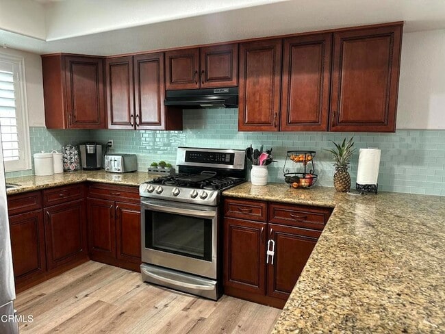 Building Photo - 1521 N H St