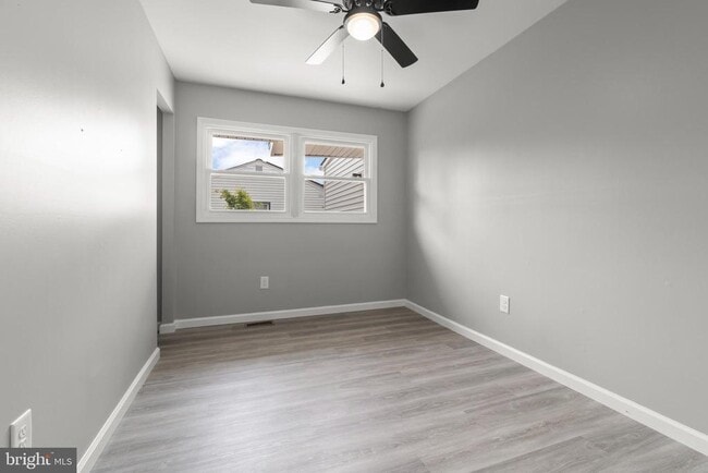 Building Photo - 615 Fairmount Dr