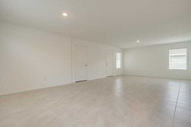 Building Photo - Amazing Northpointe Cottage- 3 Bed, 2 Bath- Eagle Mountain Saginaw ISD- 76179