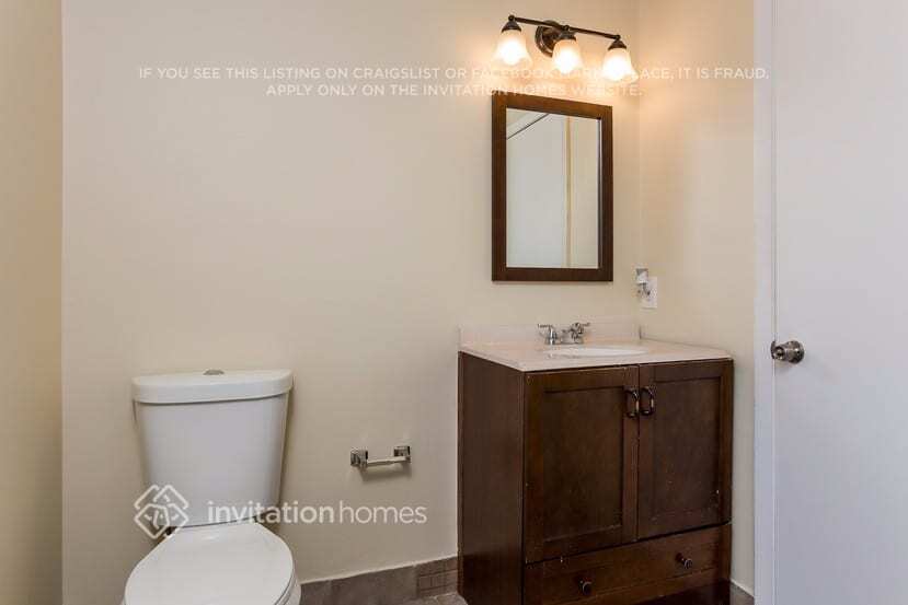 Building Photo - 5756 Strawberry Lakes Cir