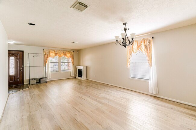 Building Photo - 24642 Cornell Park Ln