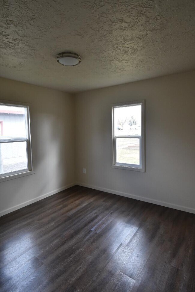 Building Photo - 2515 Wiard St