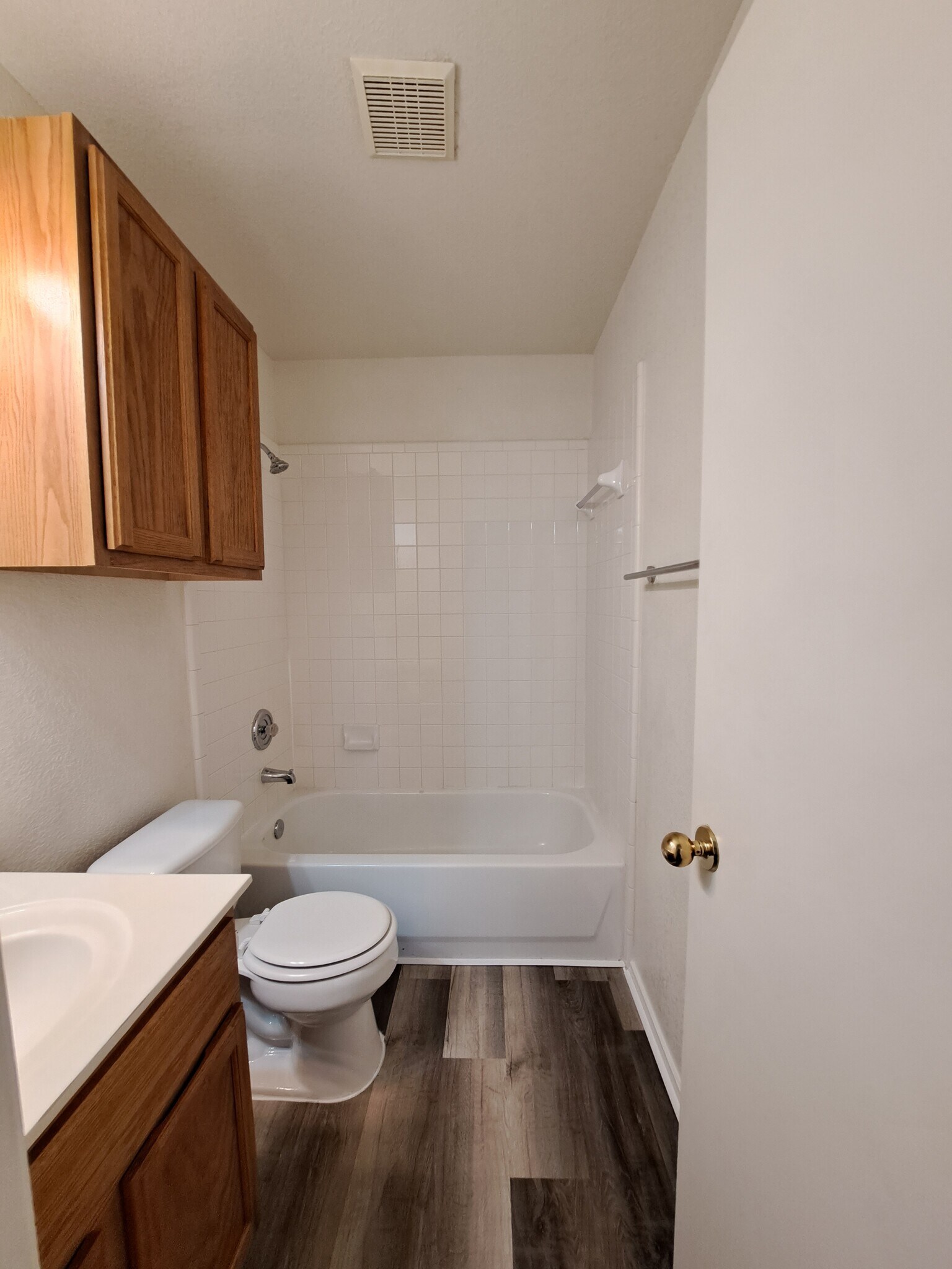 Building Photo - 5706 Greengate Dr