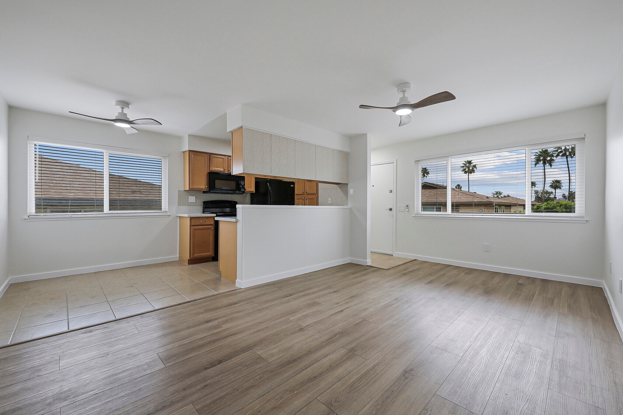 Building Photo - 72577 Edgehill Dr