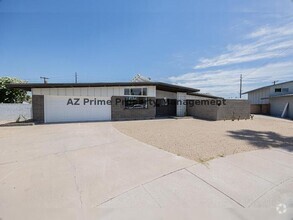 Building Photo - 802 E Campus Dr