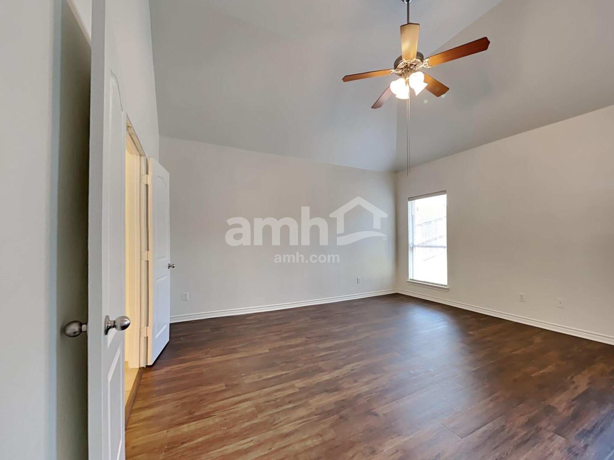 Building Photo - 1506 Melanie Trl