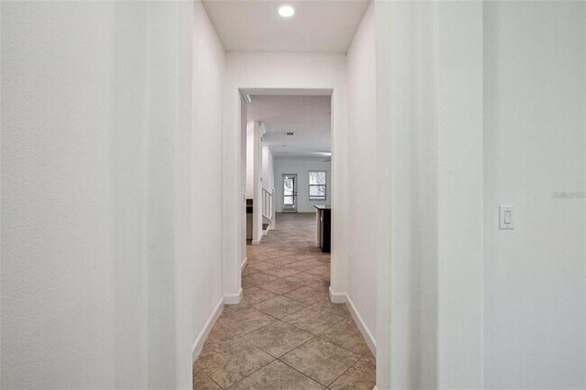 Building Photo - 3147 Calvano Dr