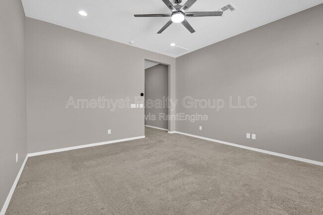 Building Photo - 5116 N 185th Ave