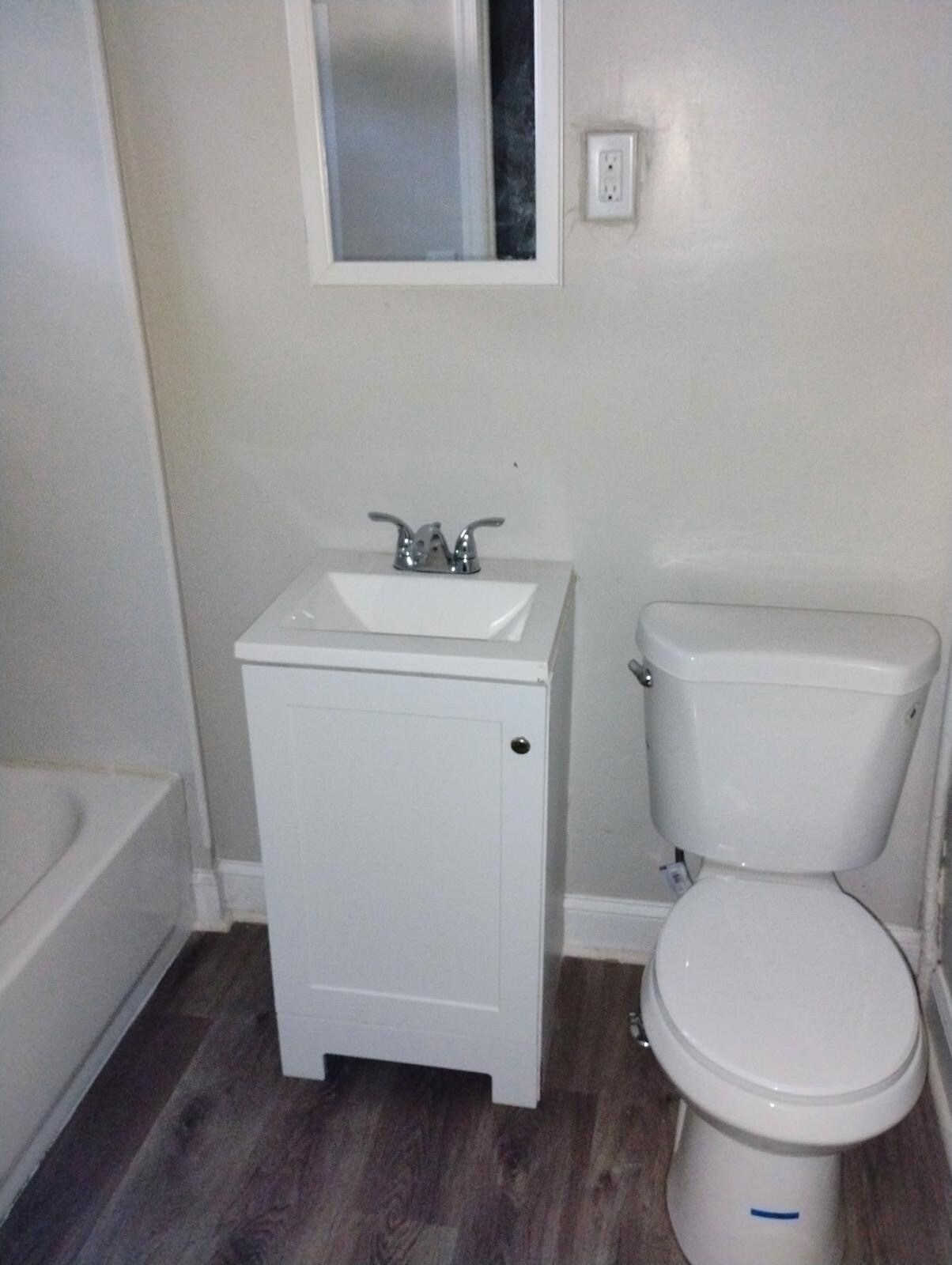 Building Photo - 2302 Whittier Ave