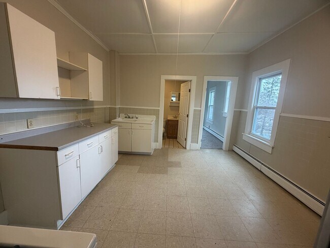 Building Photo - 21-23 Lyman Street