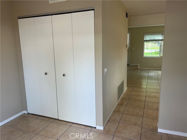 Building Photo - 40 Timber Run