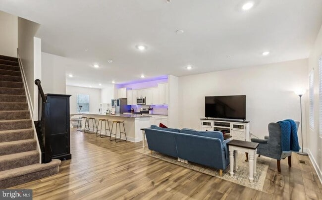 Building Photo - 45455 Concord Wy