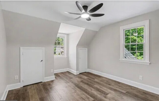 Building Photo - 506 Hogestown Rd