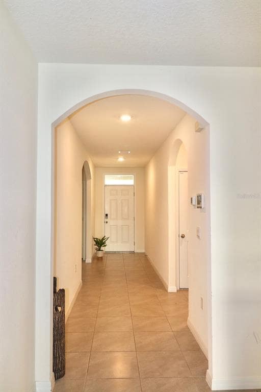 Building Photo - 8341 Ender Hls Dr