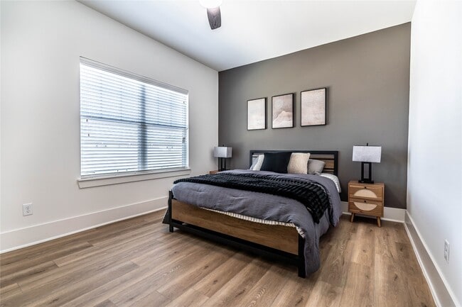 Building Photo - 5738 Barbara Rose Ln