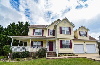 Building Photo - COMING SOON~3 Bedroom 2.5 Bathroom with a Large Deck and Bonus Room!