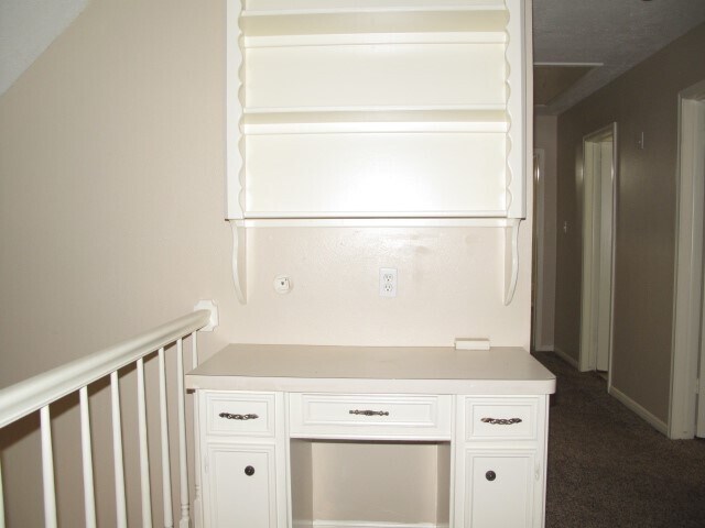 Building Photo - 702 Oder Ln