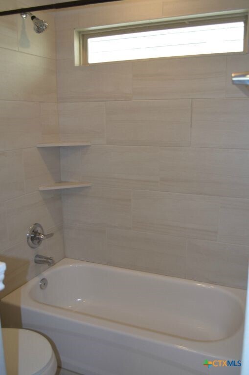 Building Photo - 3414 Addison St