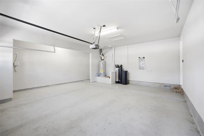 Building Photo - 103 Co Rd 180