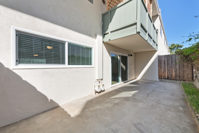 Building Photo - JAM Harding St., LLC