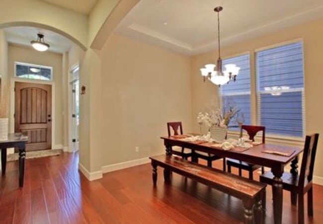 Building Photo - Prime Location - Bonny Slope/Cedar Mill  Gorgeous 4 Bedroom, Backs To Greenspace, Central Air-Con...