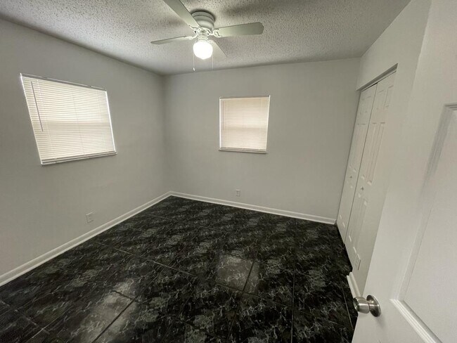 Building Photo - 1730 SW 64th Terrace