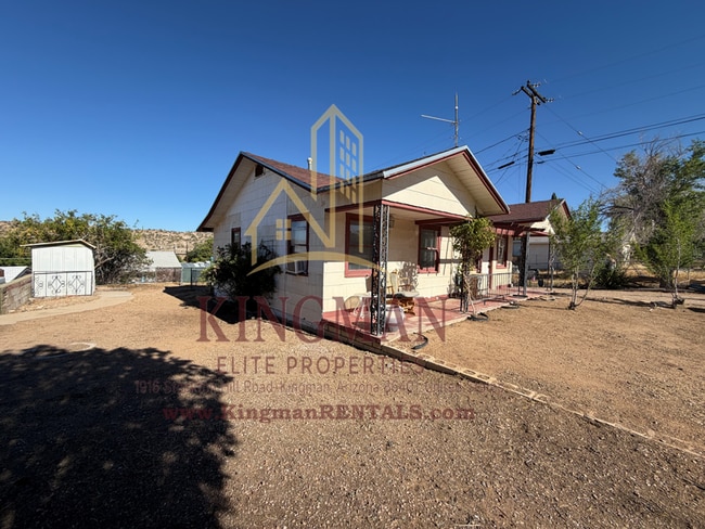 Building Photo - Bright 1BR Near Historic Downtown—Private & Full of Character