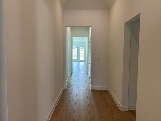 Building Photo - 9644 Mount Brewer Ln